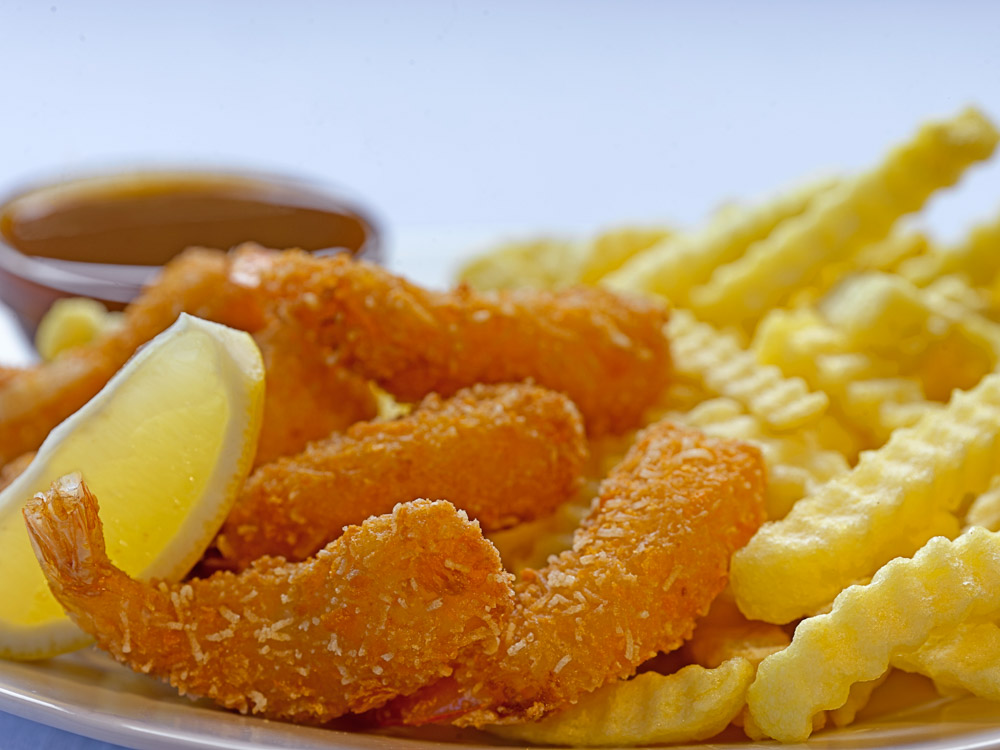 Garnelen auf Blattsalat mit Dressing